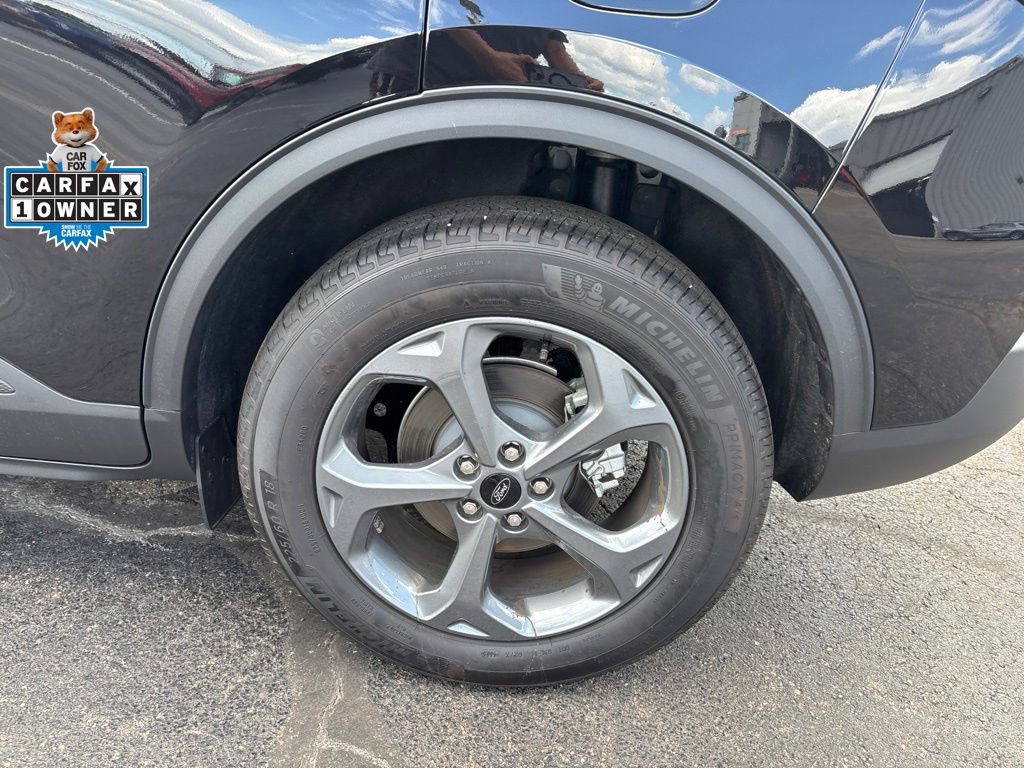 Used 2026 Ford Escape ST-Line w/ Cold Weather Package AWD/4WD image 10