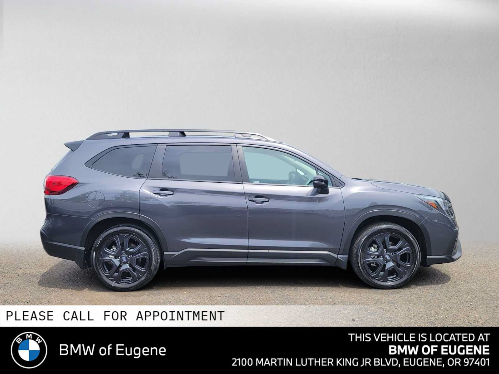 Used 2023 Subaru Ascent Onyx Edition AWD/4WD image 2