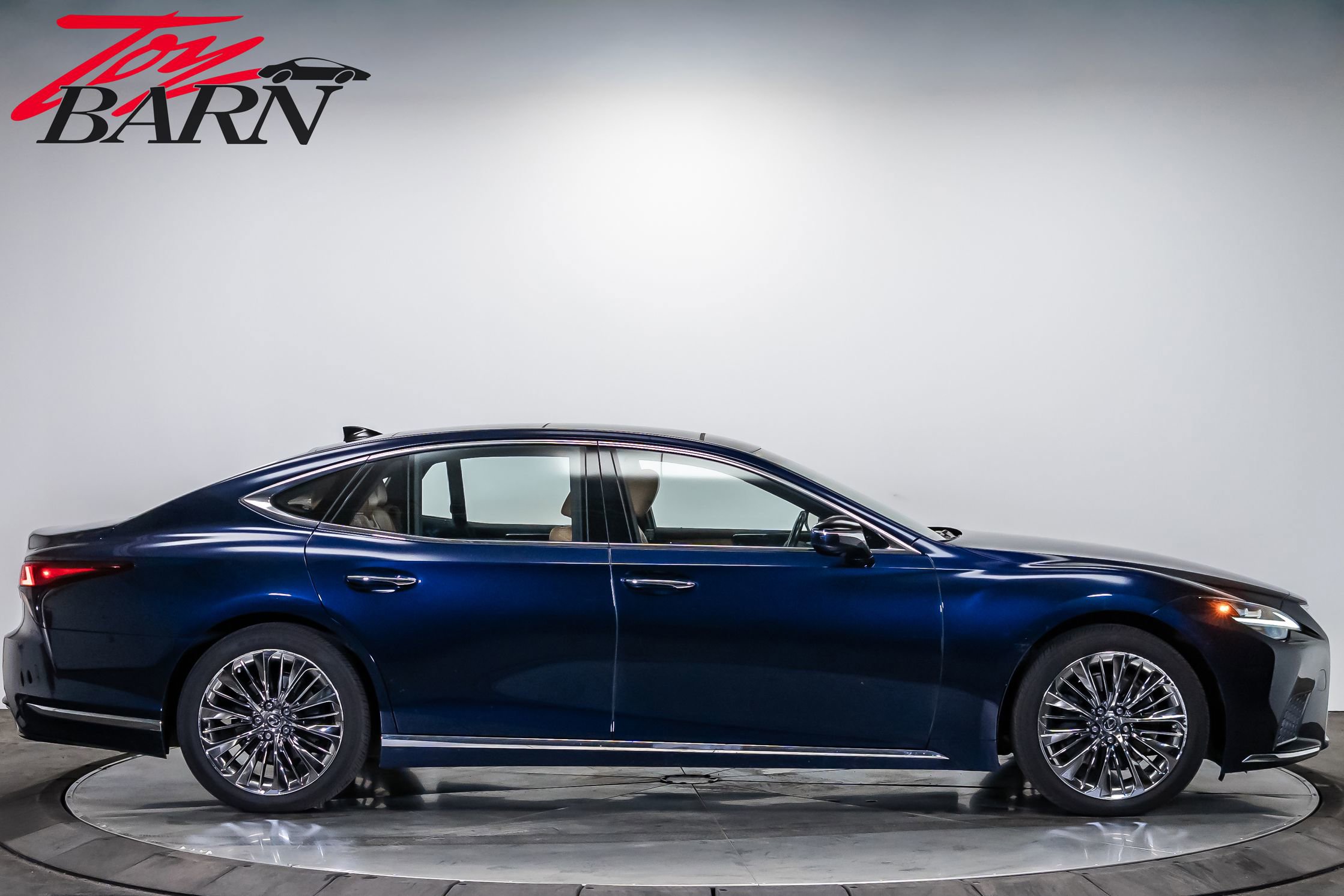 Used 2022 Lexus LS 500 AWD w/ Luxury Package image 6
