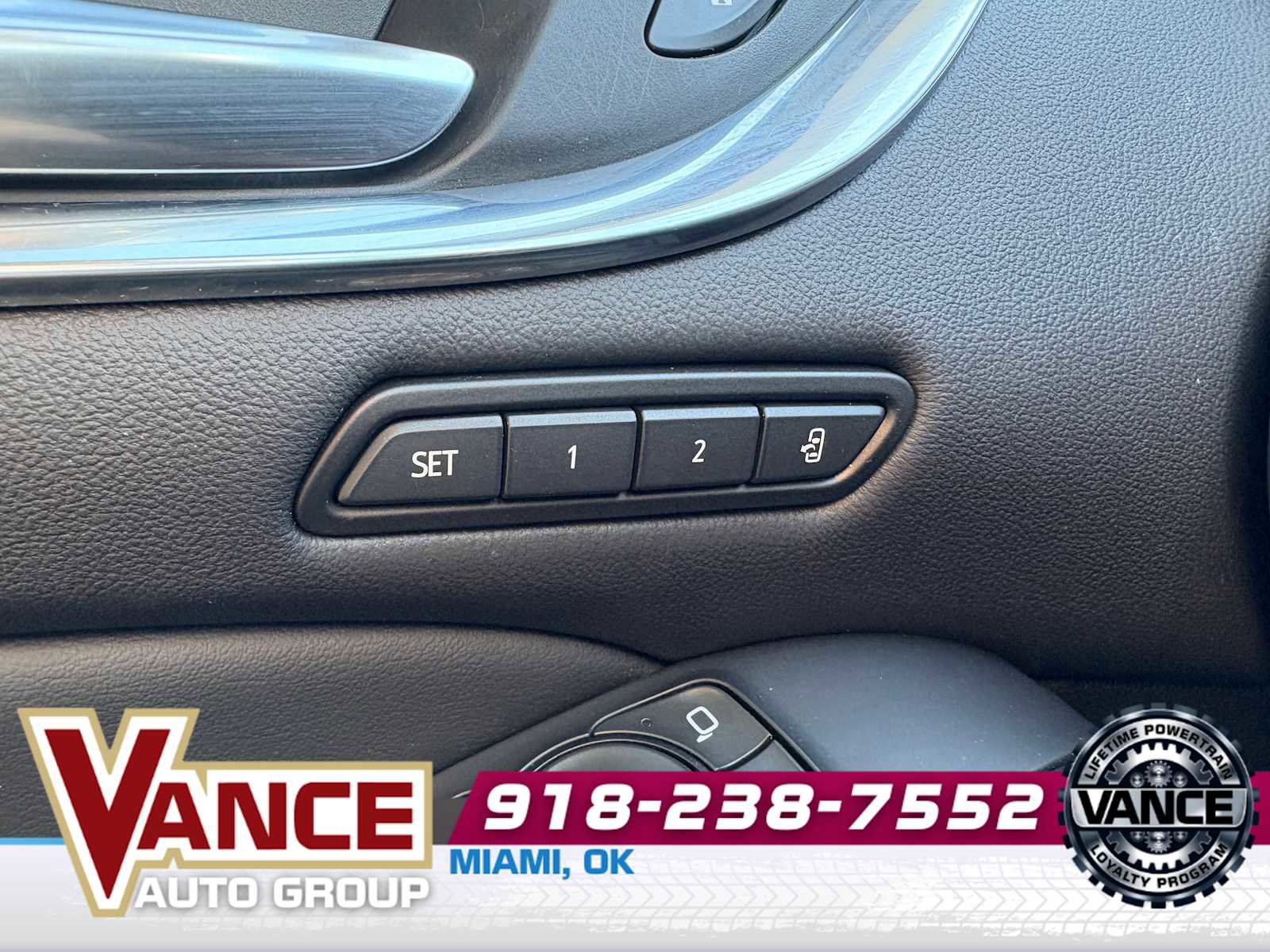 Used 2021 Buick Enclave Avenir w/ Avenir Technology Package image 35