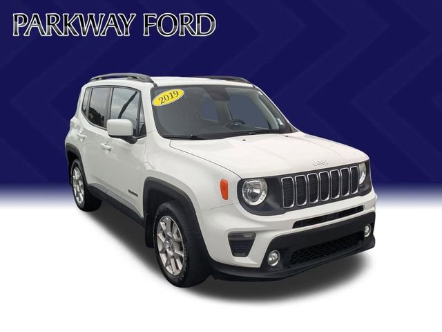 Used 2019 Jeep Renegade Latitude FWD image 3