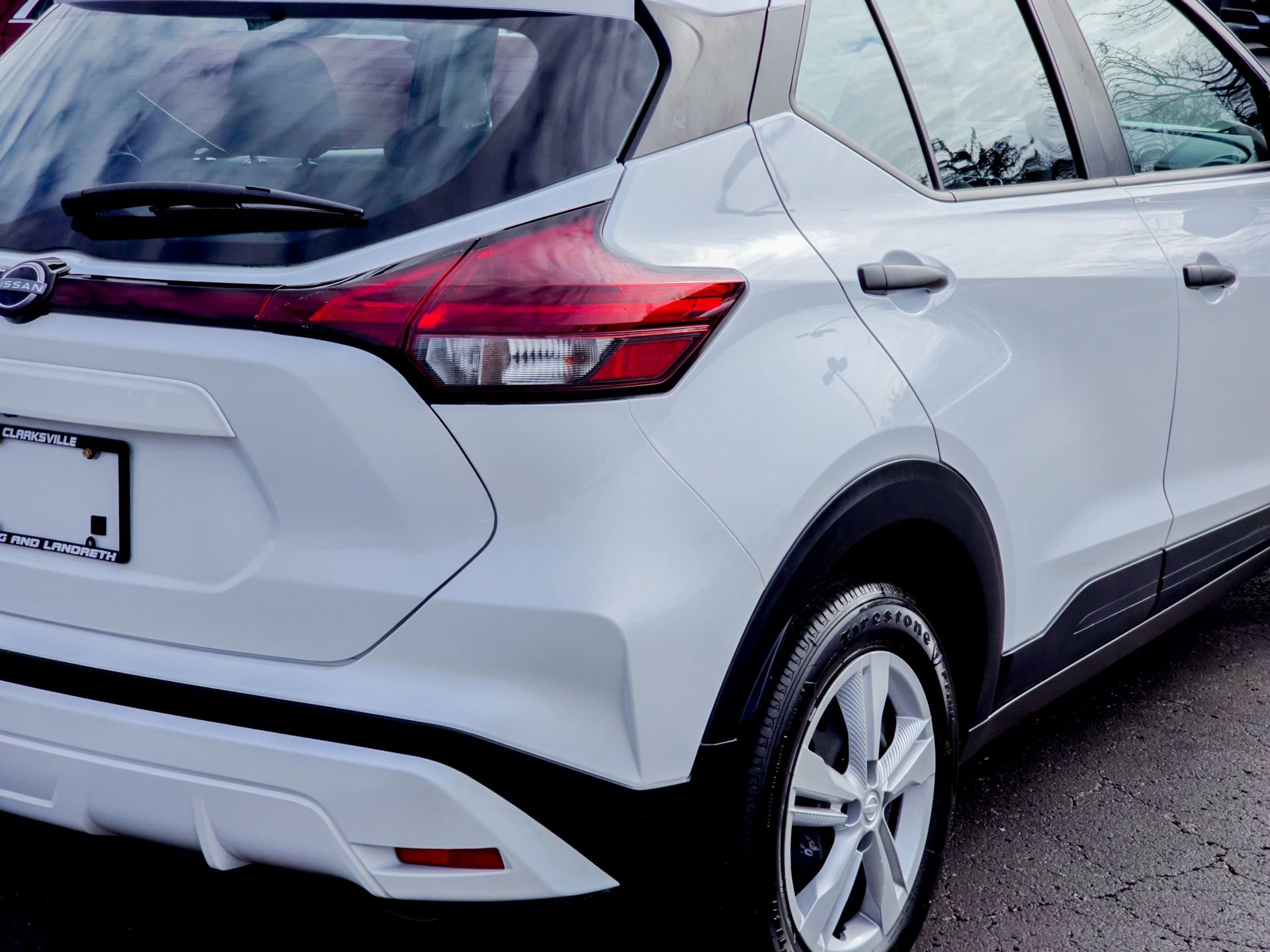 Used 2024 Nissan Kicks S image 22