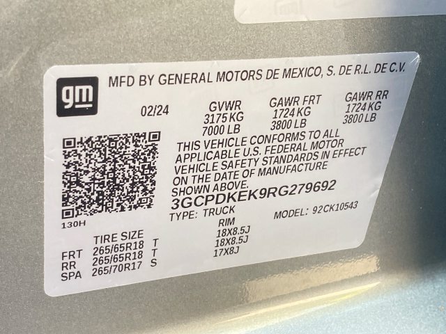 Used 2024 Chevrolet Silverado 1500 LT AWD/4WD image 32