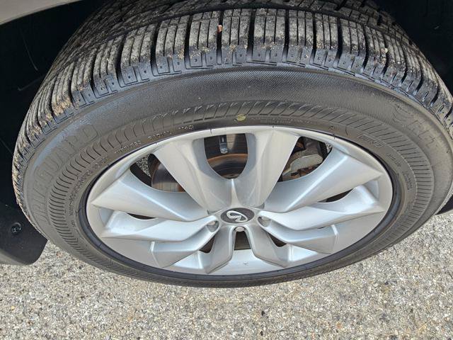Used 2021 INFINITI QX50 Luxe FWD image 19