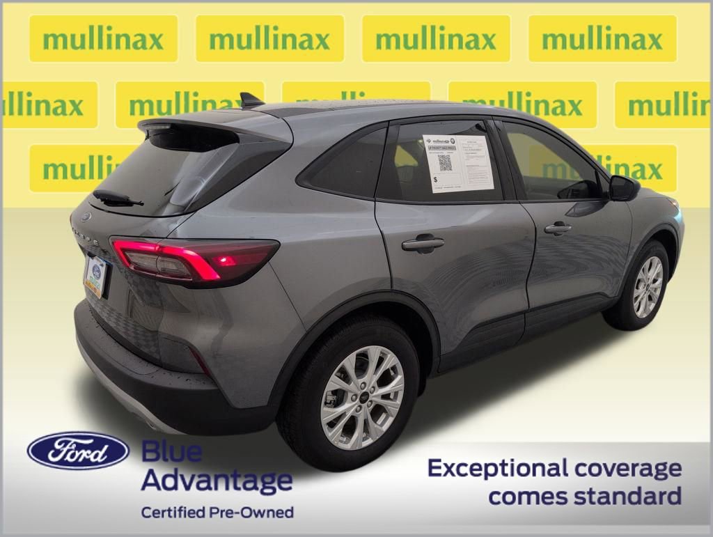 Used 2025 Ford Escape Active image 3