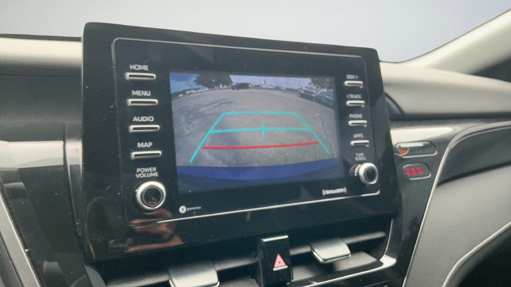 Used 2023 Toyota Camry SE FWD image 12