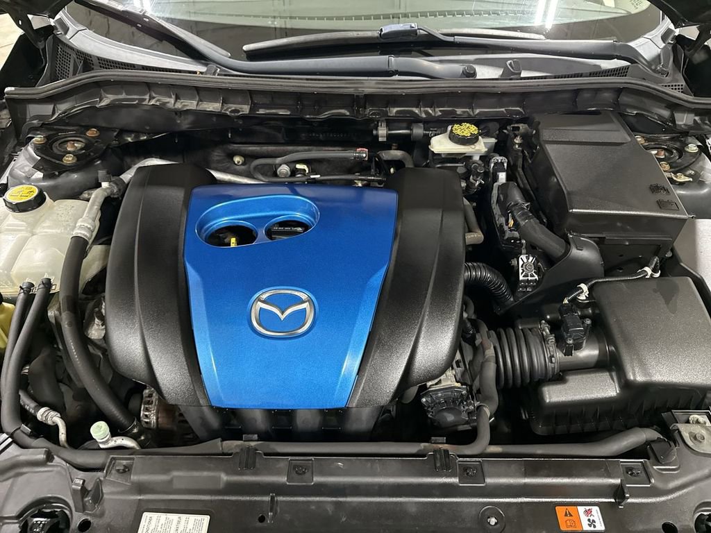 Used 2012 MAZDA MAZDA3 i Touring FWD image 23