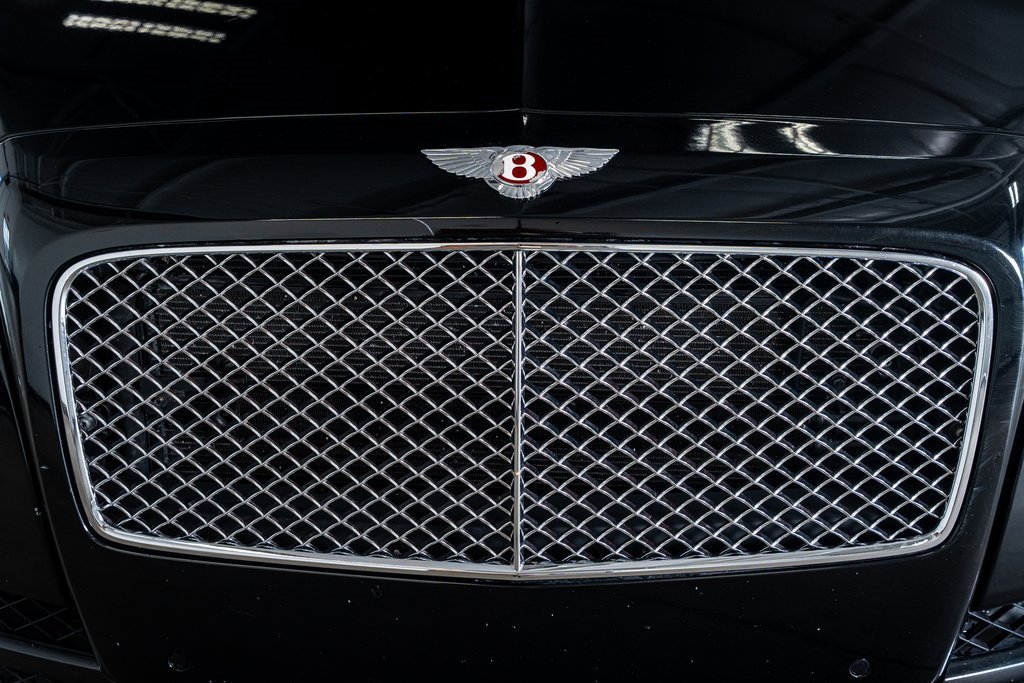 Used 2015 Bentley Flying Spur V8 image 16