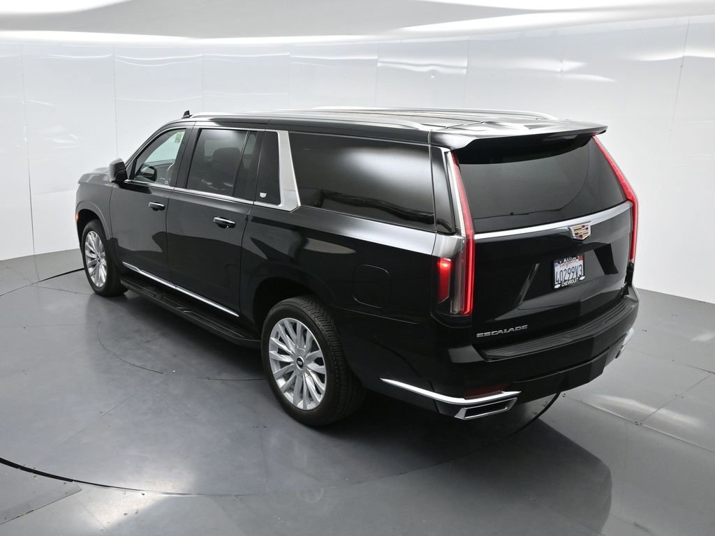 Used 2023 Cadillac Escalade ESV Luxury image 74