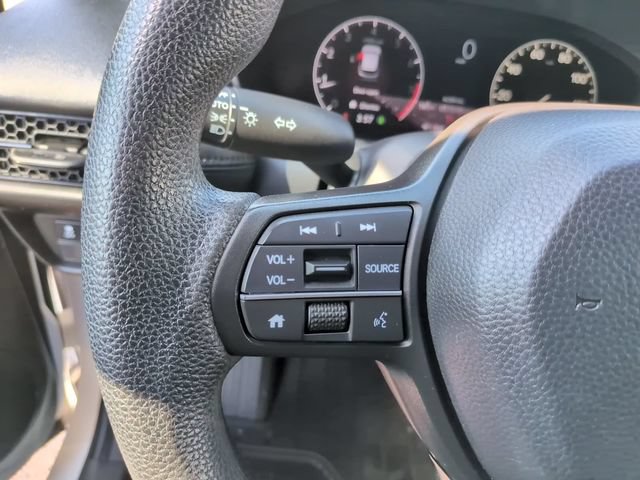 Used 2023 Honda HR-V LX image 14