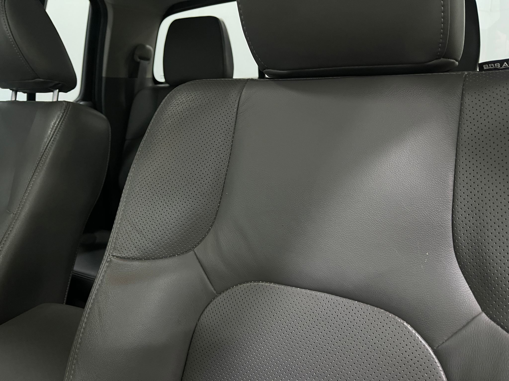 Used 2019 Nissan Frontier SL image 17