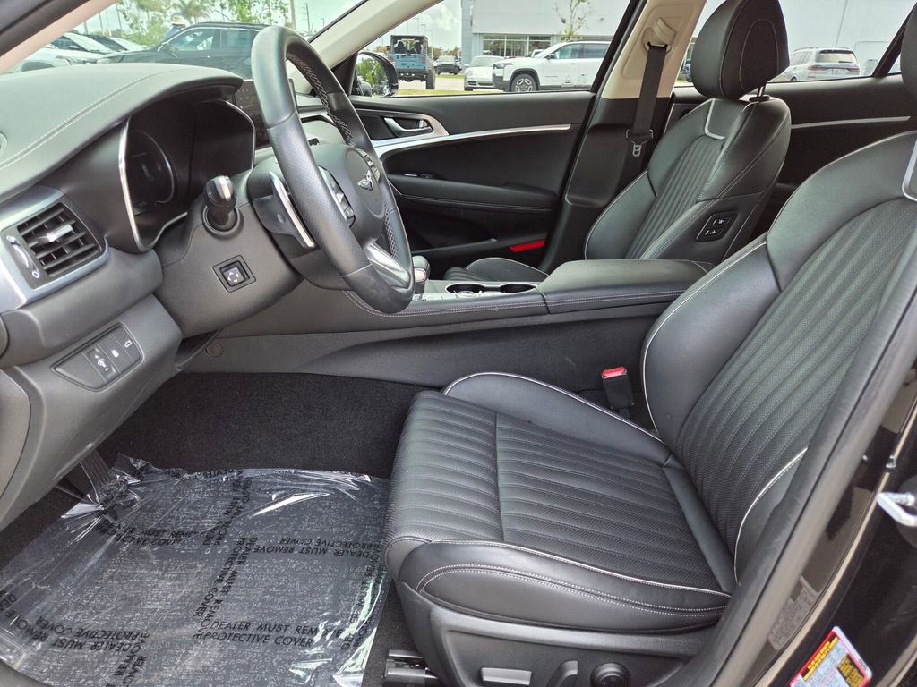 Used 2023 Genesis G70 3.3T image 21