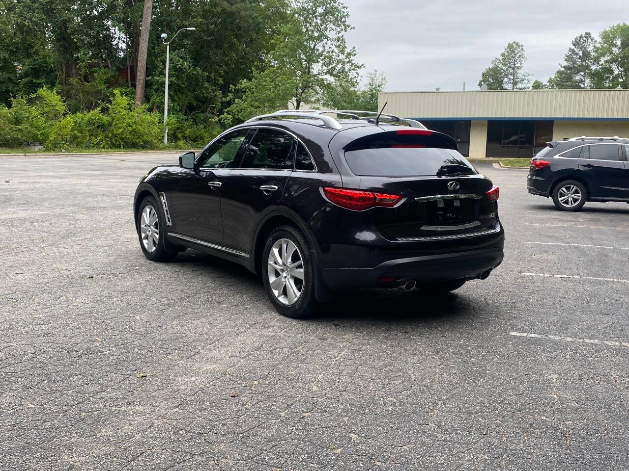 Used 2013 INFINITI FX37 2WD w/ Premium Pkg image 7