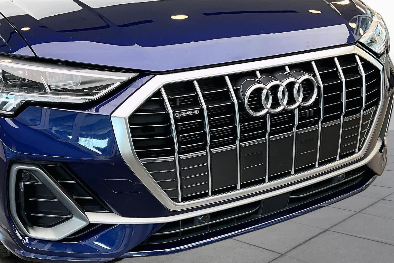 Certified 2024 Audi Q3 2.0T Premium w/ Convenience Package AWD/4WD image 32
