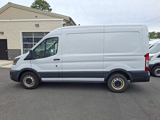 Used 2020 Ford Transit 150 Medium Roof RWD image 5