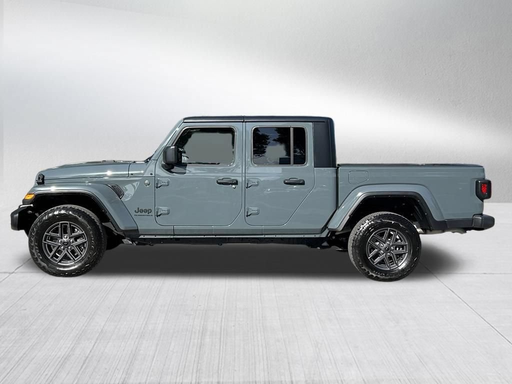 Certified 2025 Jeep Gladiator Sport AWD/4WD image 8