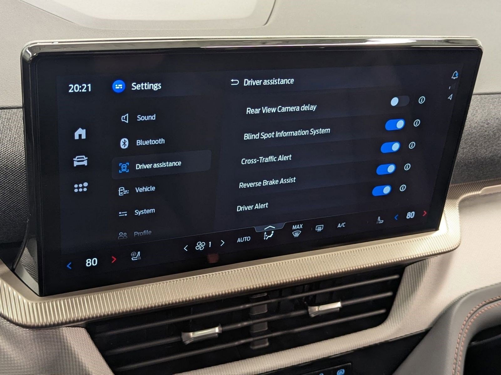 New 2026 Ford Explorer Active w/ Active Comfort Package image 31