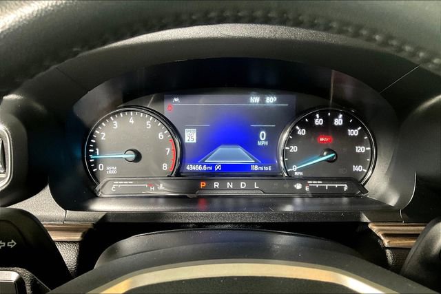 Used 2023 Ford Explorer Limited image 20