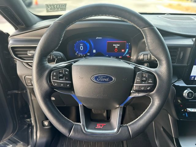Certified 2022 Ford Explorer ST w/ Equipment Group 401A image 15