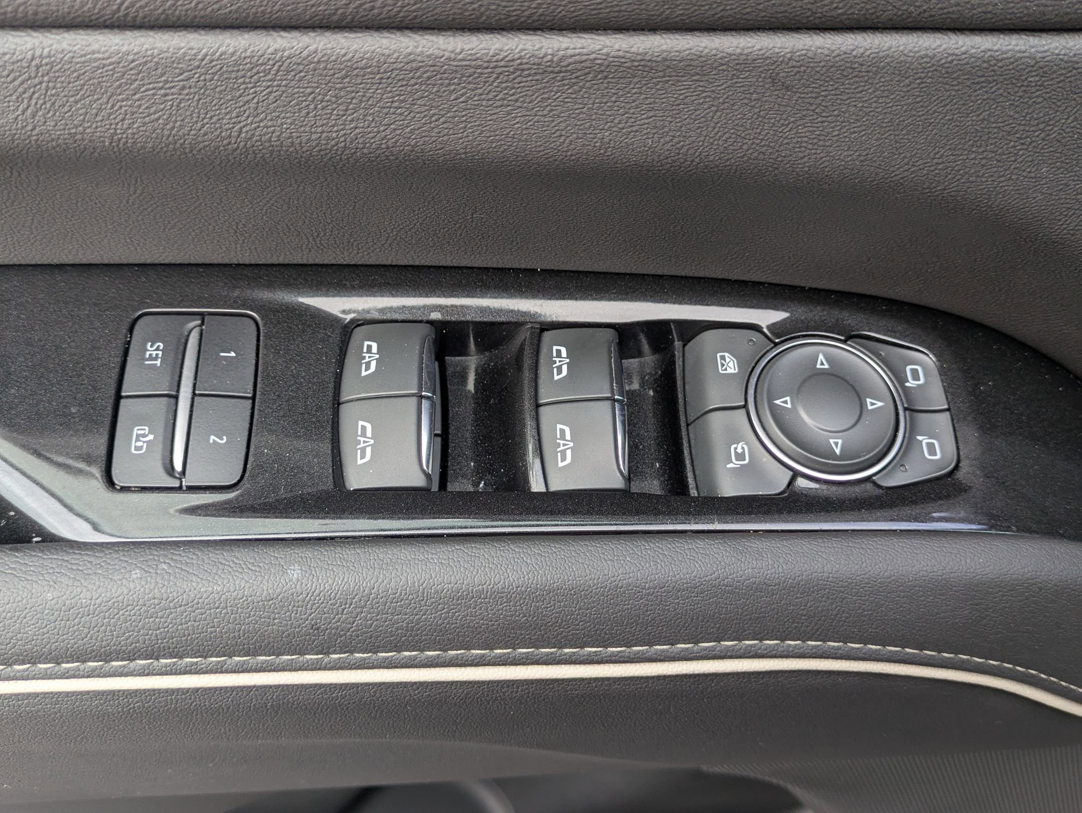 Used 2021 Cadillac Escalade Sport w/ Driver Assist Tech Package image 21