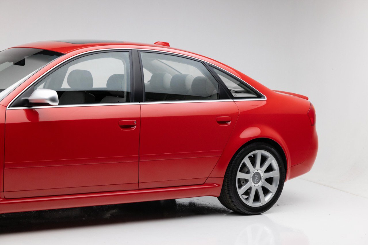 Used 2003 Audi RS 6 AWD/4WD image 31
