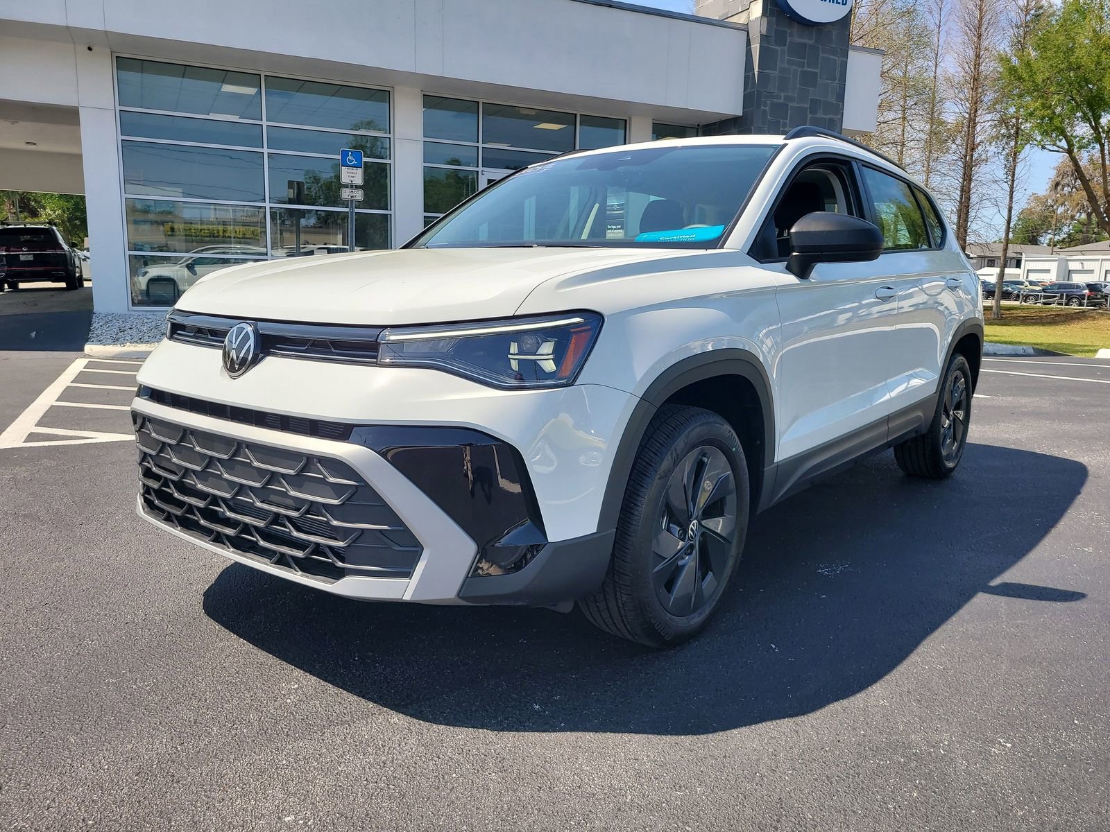 Certified 2025 Volkswagen Taos S FWD image 4