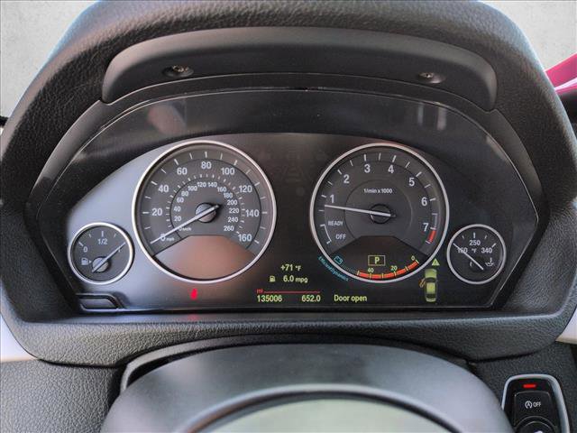 Used 2015 BMW 320i xDrive Sedan AWD/4WD image 11