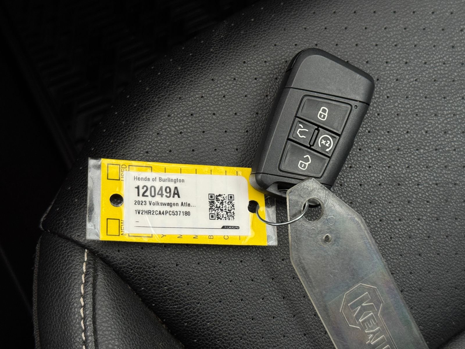 Used 2023 Volkswagen Atlas SE AWD/4WD image 41