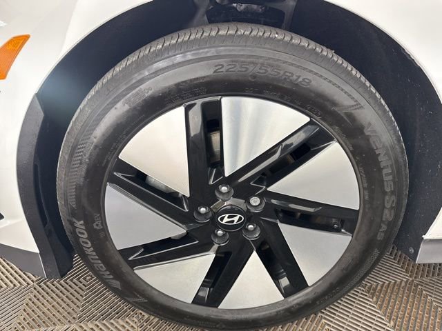 Used 2024 Hyundai Ioniq 6 SE RWD image 27