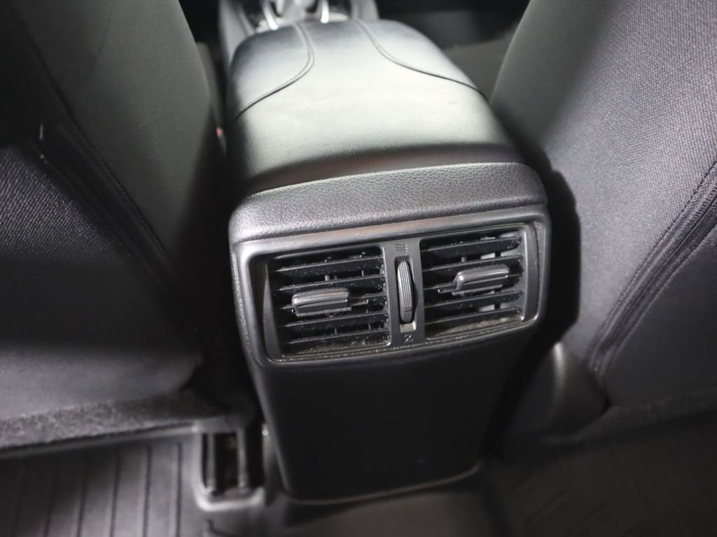 Certified 2020 Nissan Rogue Sport S image 20