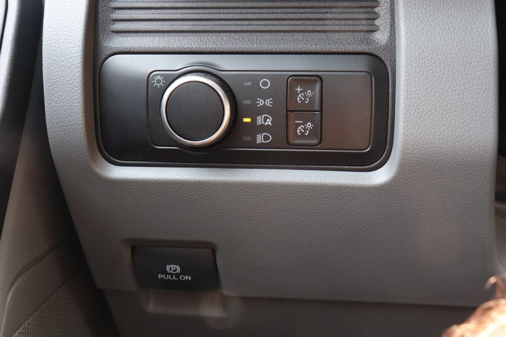 New 2026 Ford F550 2WD Regular Cab Super Duty image 20