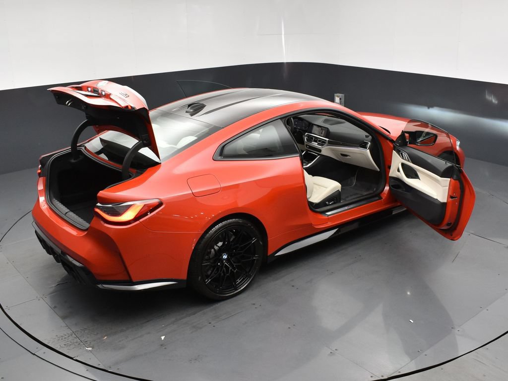 Used 2021 BMW M4 Competition w/ M Carbon Exterior Package RWD image 32