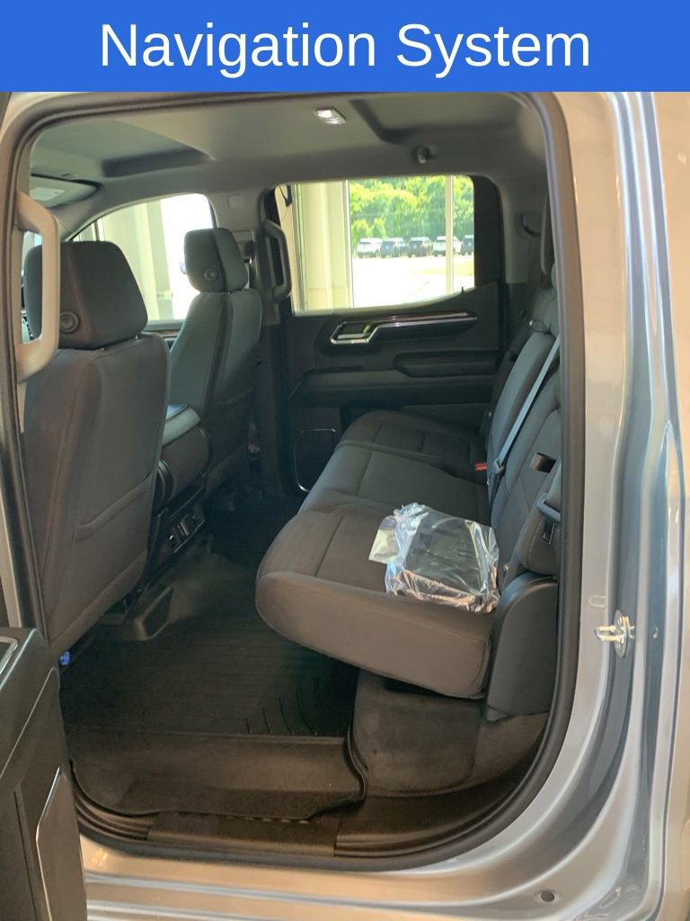Used 2024 GMC Sierra 1500 Elevation AWD/4WD image 6