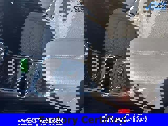 Certified 2024 GMC Terrain SLE w/ Driver Convenience Package image 22