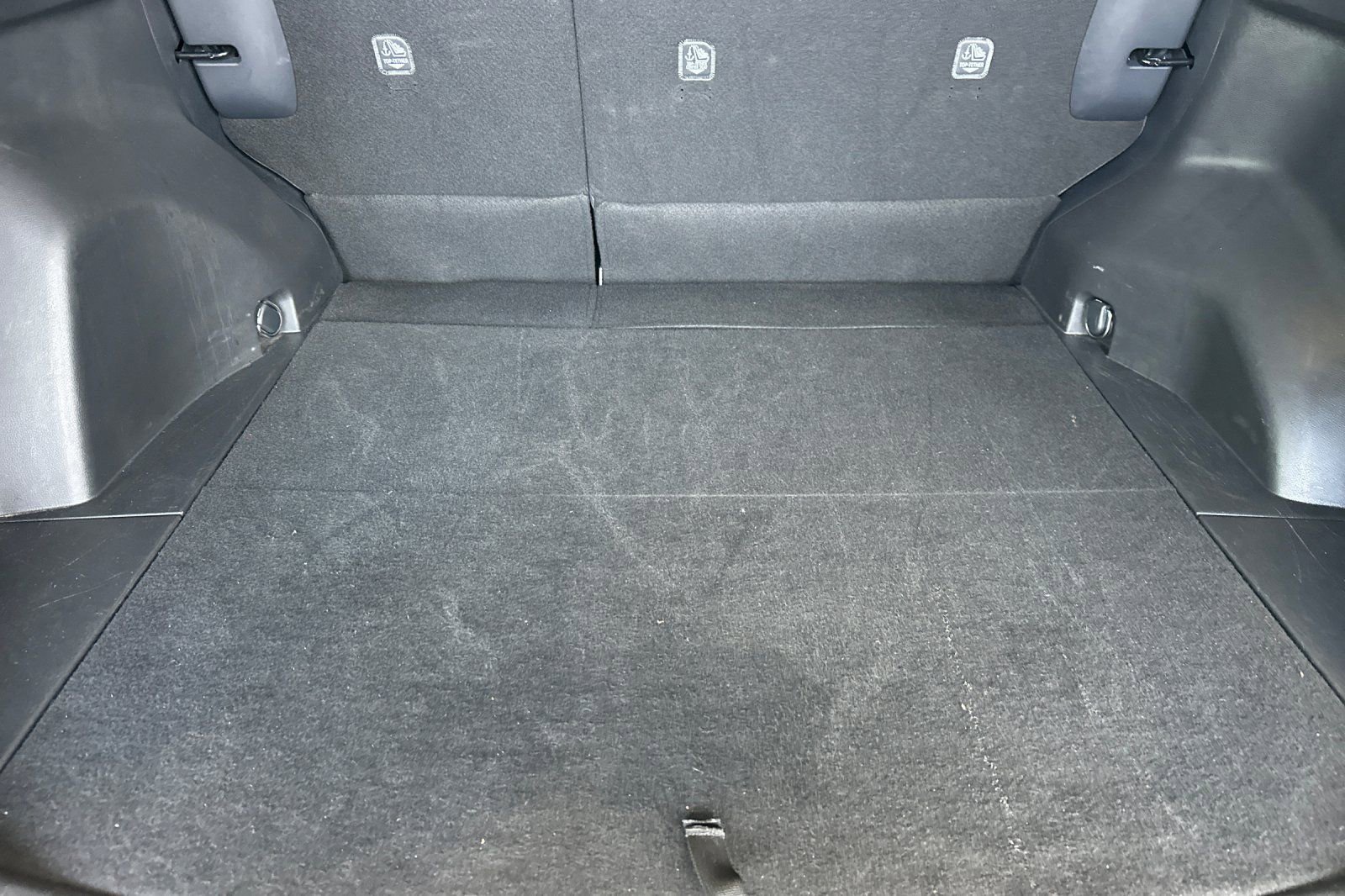 Used 2025 Toyota RAV4 LE image 18