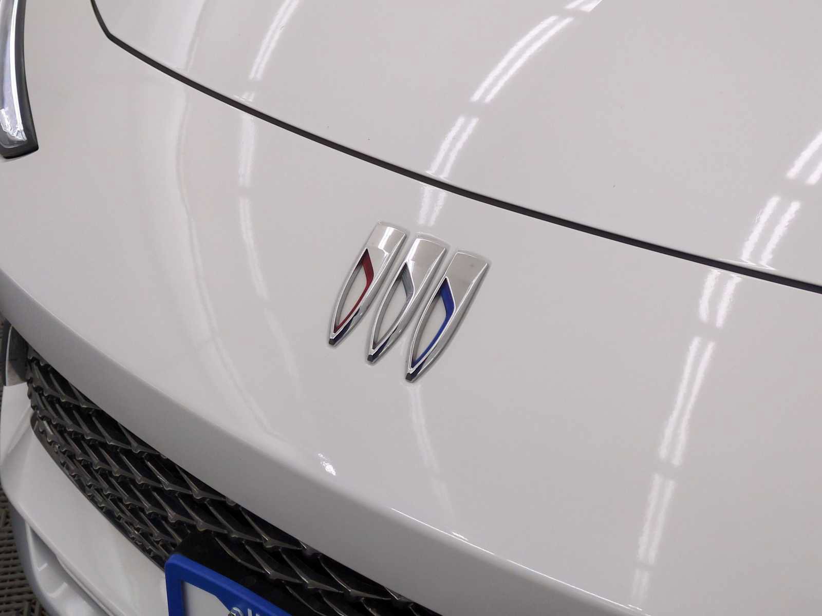 Used 2025 Buick Envista Avenir image 11