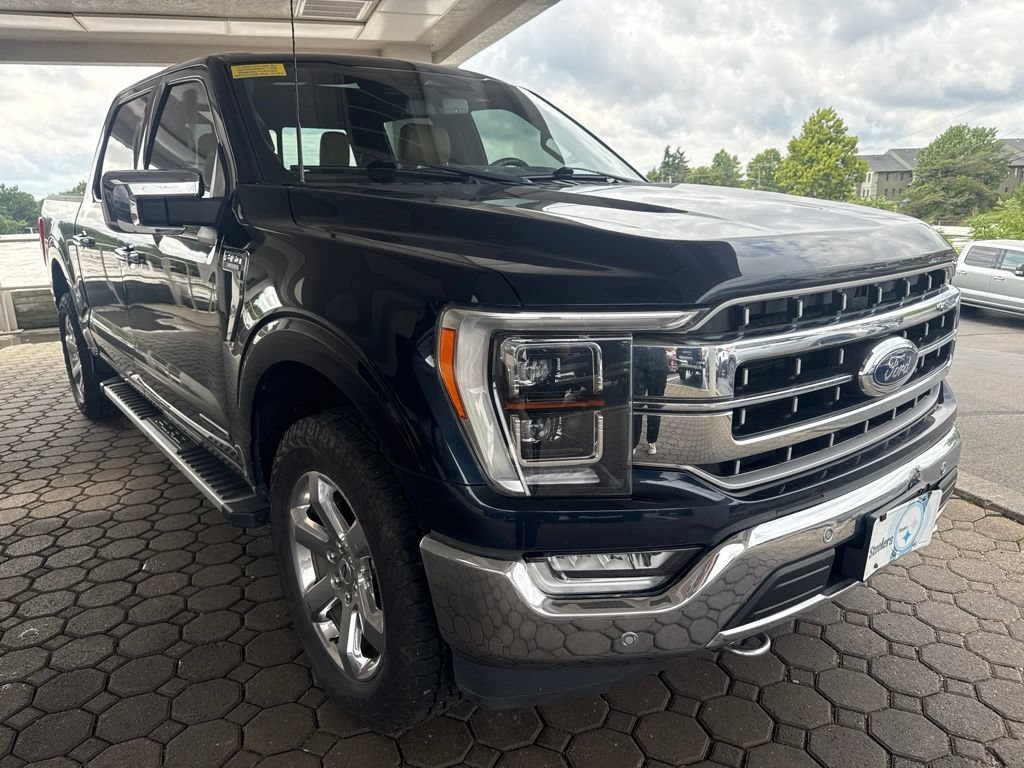 Used 2023 Ford F150 Lariat w/ Equipment Group 502A High AWD/4WD image 4