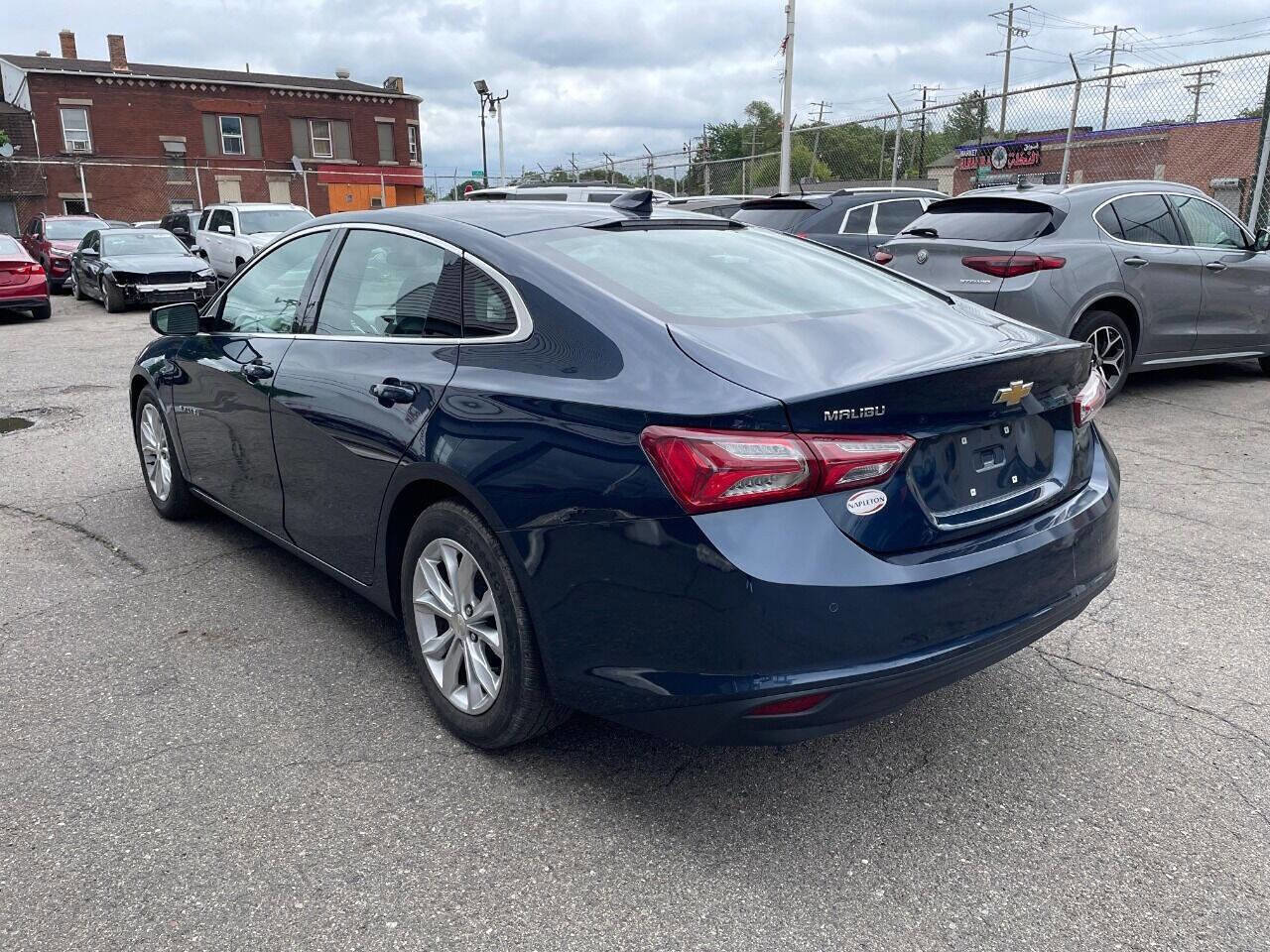 Used 2020 Chevrolet Malibu LT image 8