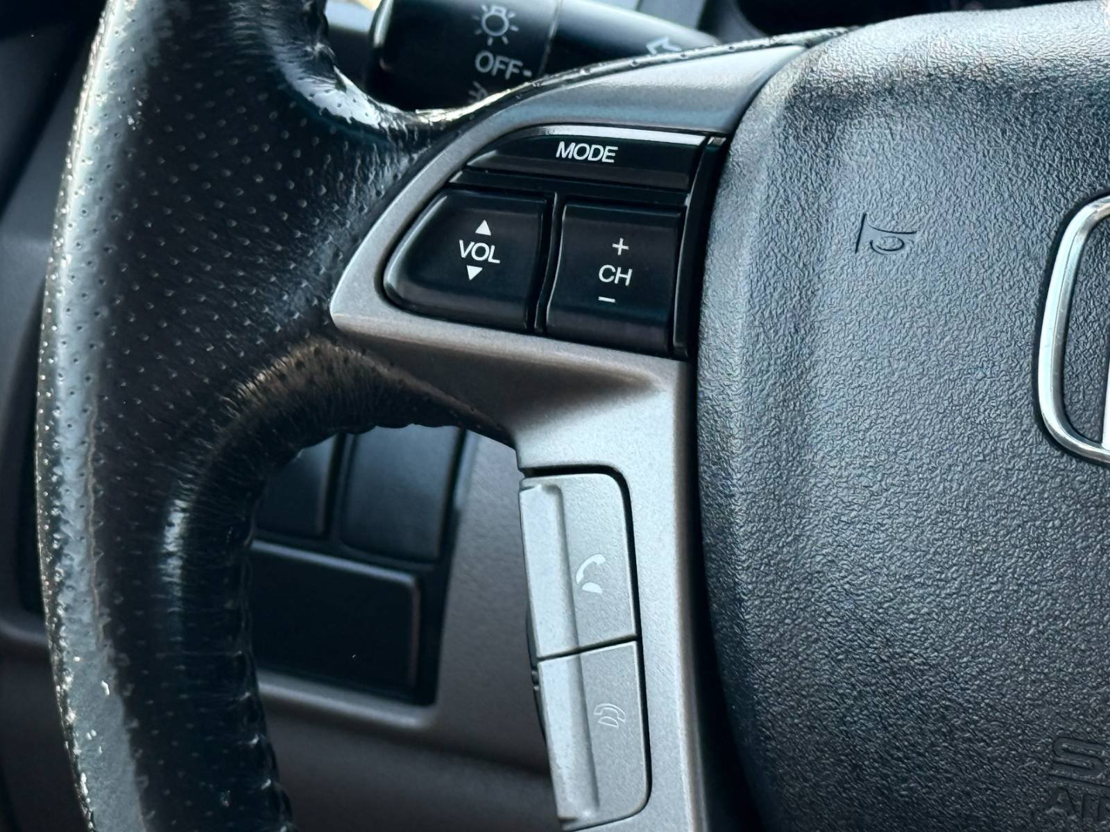 Used 2013 Honda Odyssey EX-L image 32