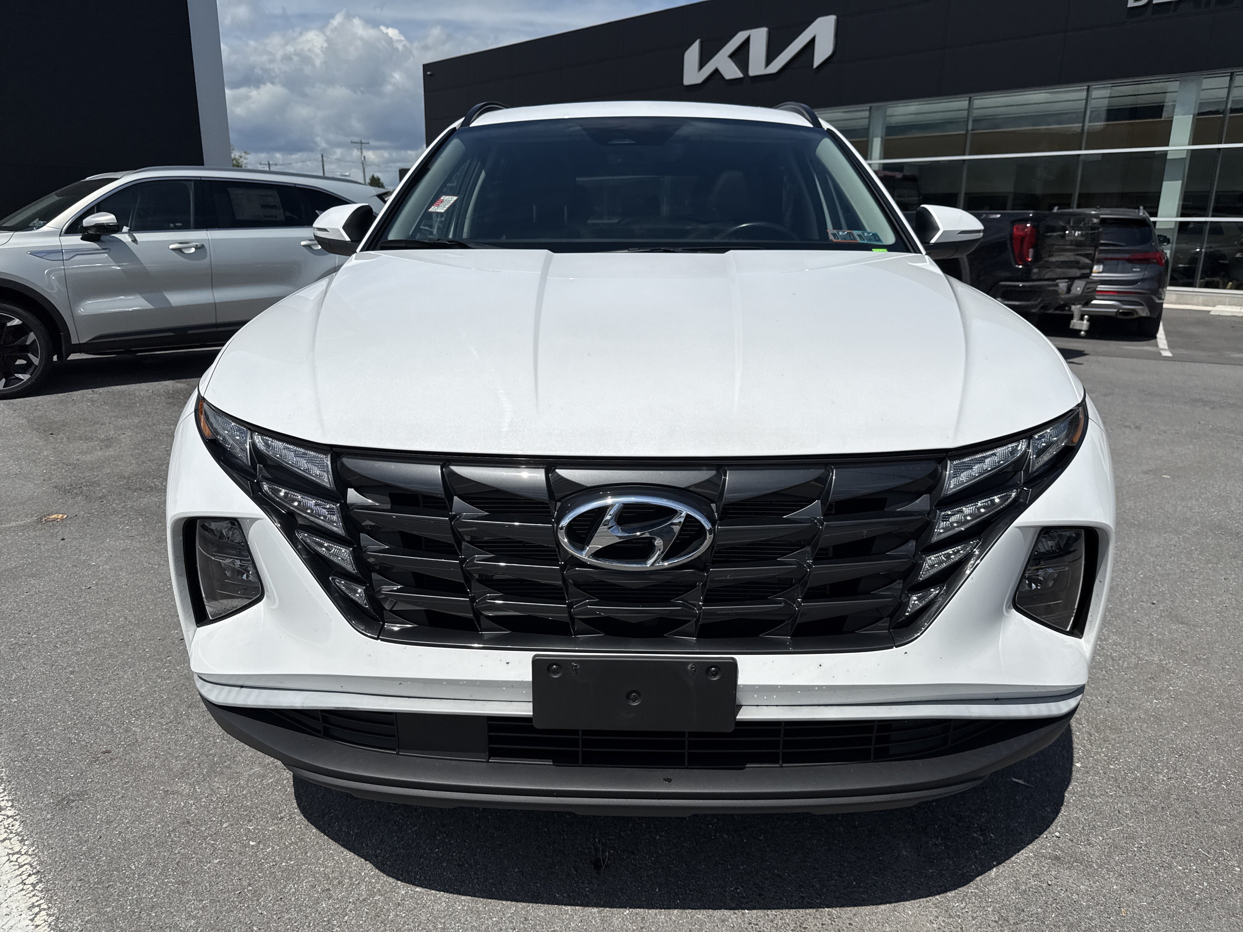 Used 2023 Hyundai Tucson SEL w/ Convenience Package AWD/4WD image 9