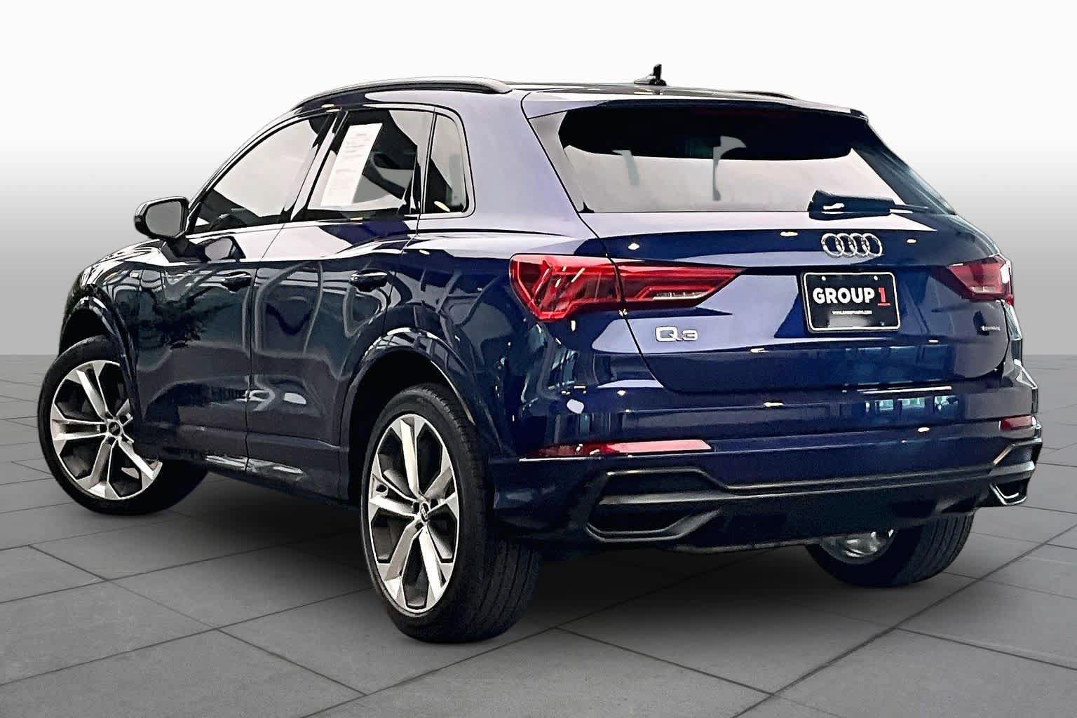 Used 2021 Audi Q3 2.0T Premium w/ Convenience Package AWD/4WD image 12