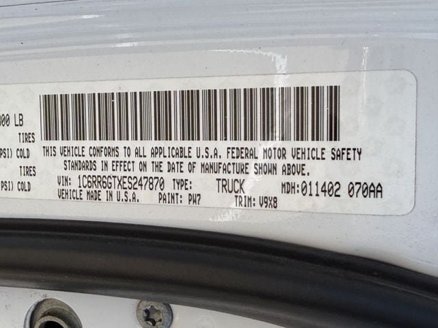 Used 2014 RAM 1500 Classic SLT RWD image 26