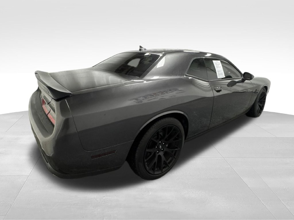 Used 2018 Dodge Challenger R/T Scat Pack w/ Dynamics Package RWD image 5