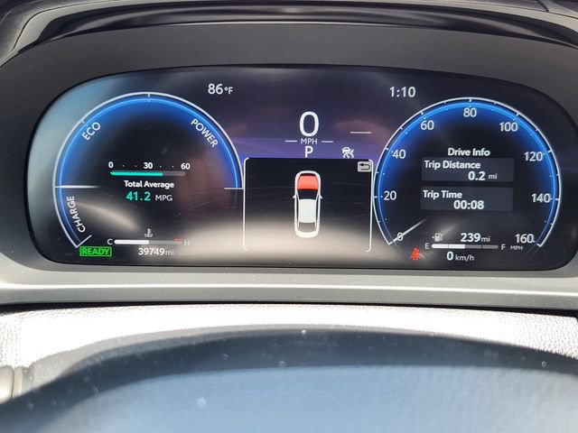 Used 2023 Toyota Crown AWD/4WD image 14