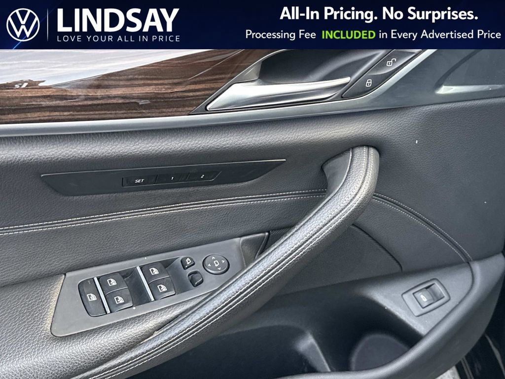 Used 2018 BMW 540i xDrive image 18