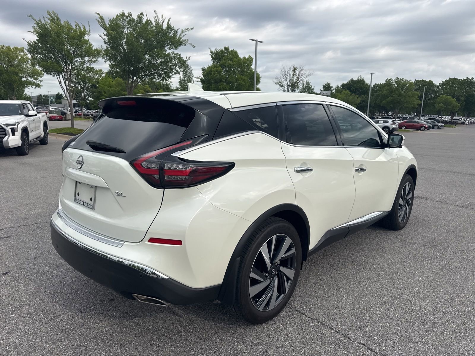 Used 2023 Nissan Murano SL w/ SL Moonroof Package FWD image 5