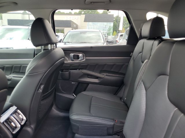 New 2026 Kia Sorento SX FWD image 16
