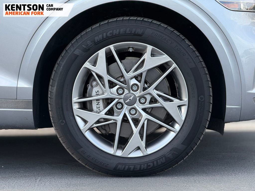 Used 2025 Genesis GV70 2.5T AWD/4WD image 13
