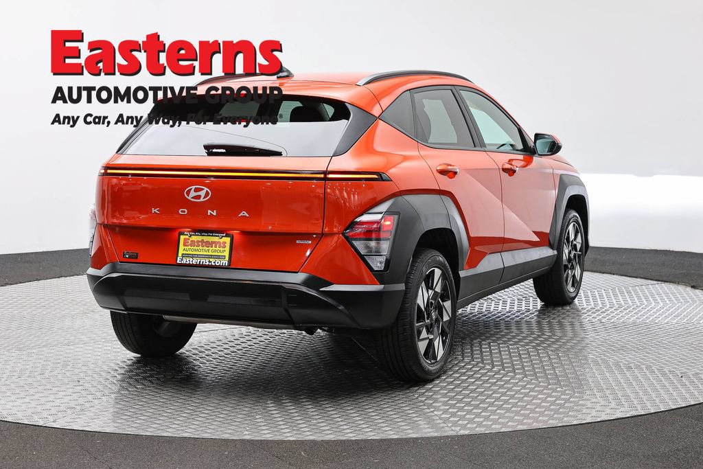 Used 2024 Hyundai Kona SEL AWD/4WD image 5