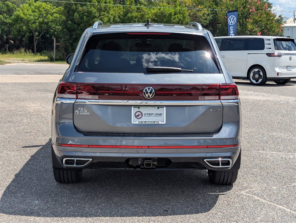 New 2025 Volkswagen Atlas SEL Premium R-Line image 6